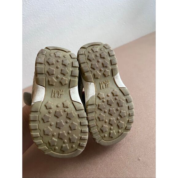 H&M baby sandals size 6 - Picture 5 of 5